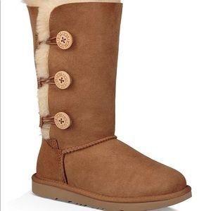 Ugg girls Bailey button triplet boots